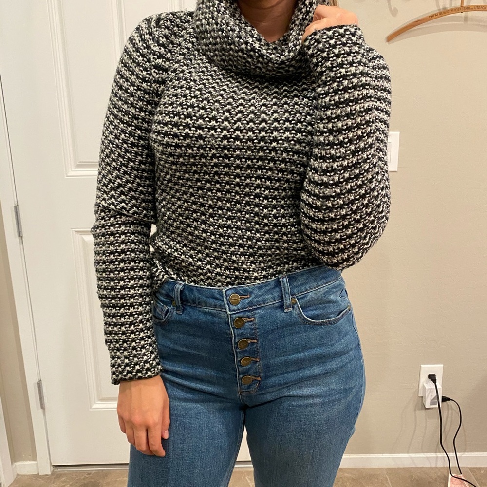 Cliche Couture Black and White Wool Sweater, M